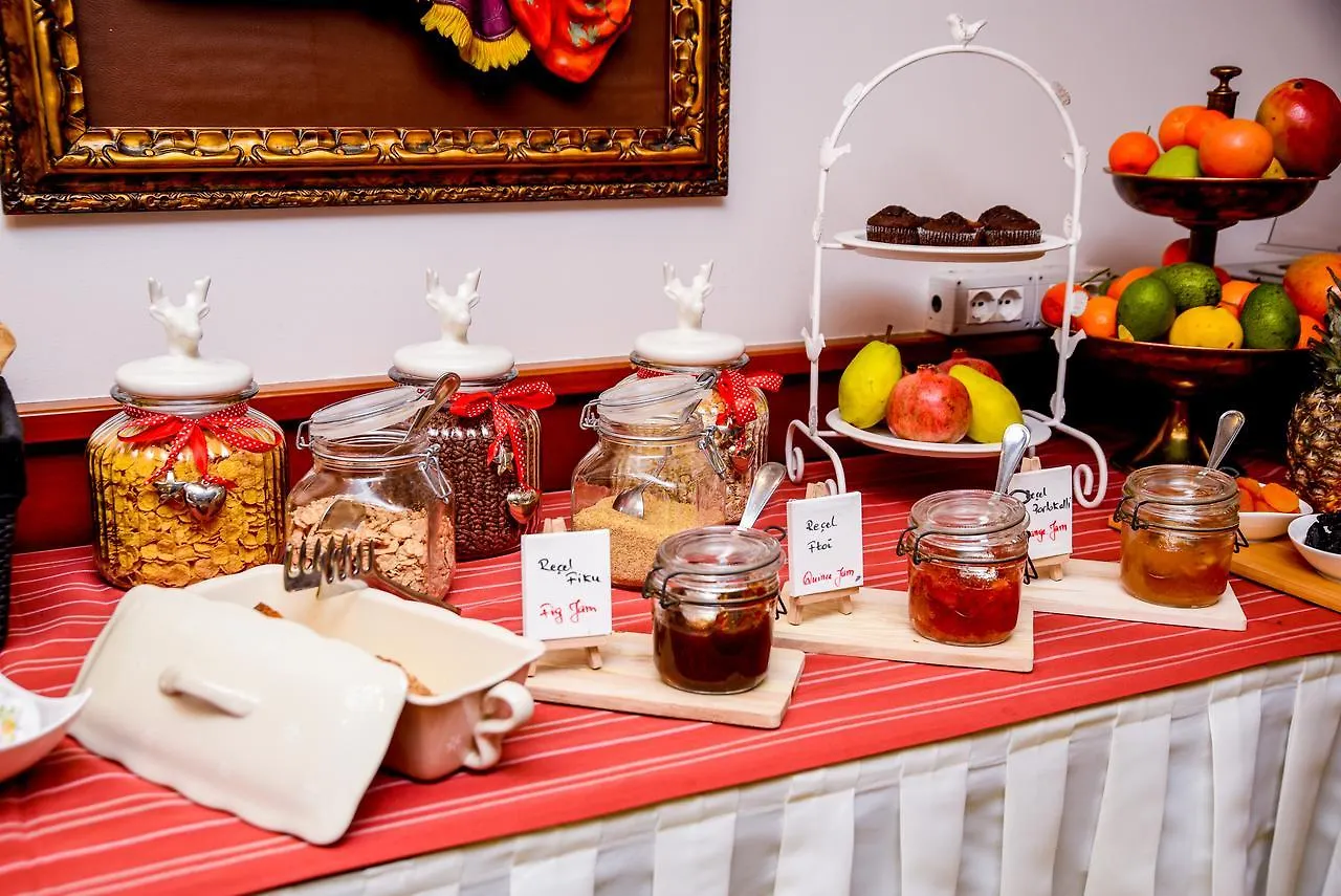 Arber Hotel Tirana